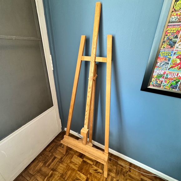 Wooden Artist Easel - Picture 1 of 2